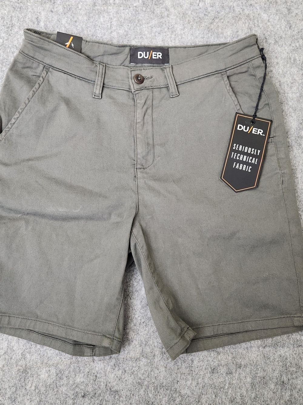 NWT DUER Live Free Journey Short Men's 30x7 Green Welt Pockets Quick Dry Comfort